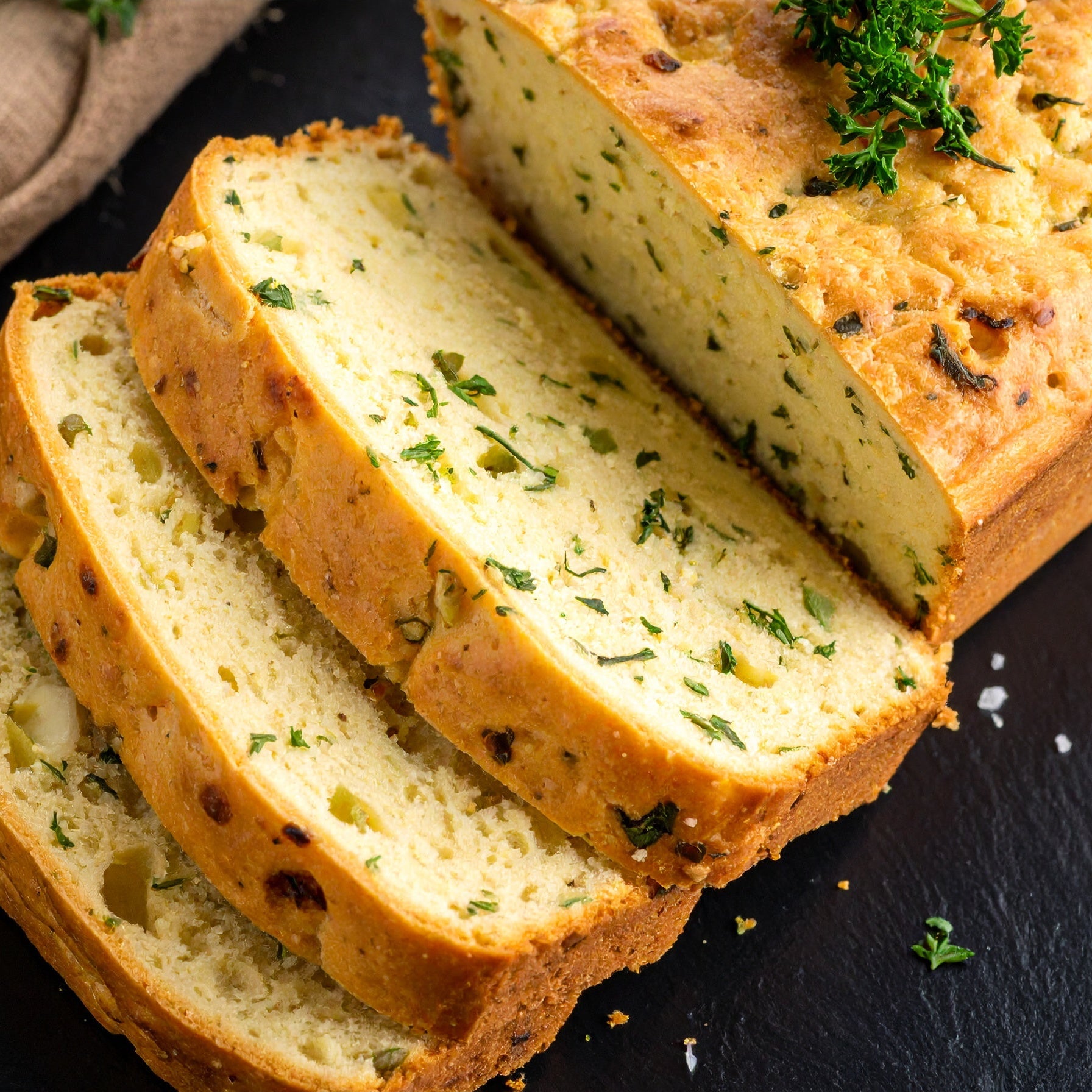 Cakes Salés : Carotte-cumin ou Lardon-olive ou Saumon-épinard ou Chèvre-tomate