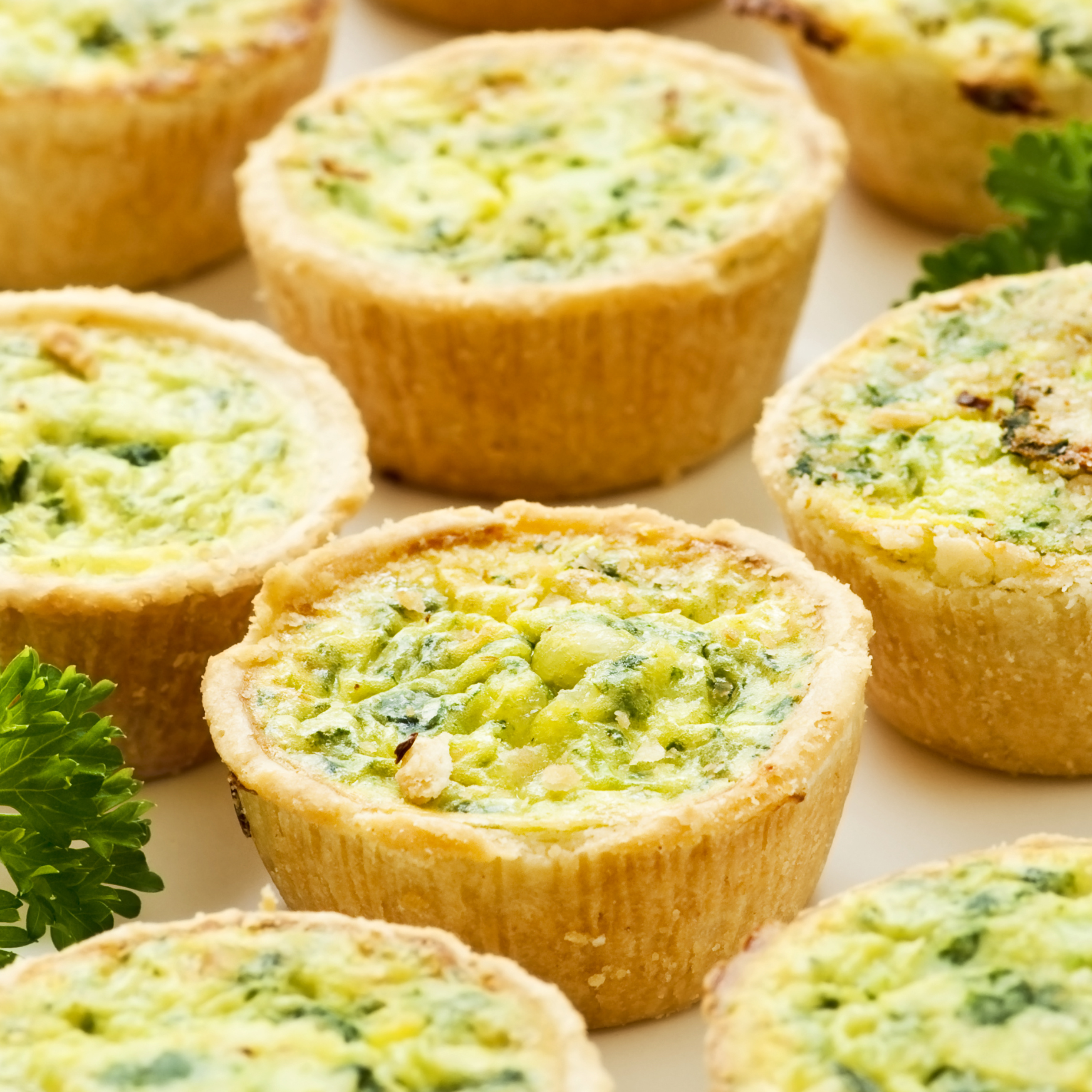 Mini quiches : Champignon, Saumon, Tomate, Chèvre, Basilic, Légumes, Fromage &amp; Lardon